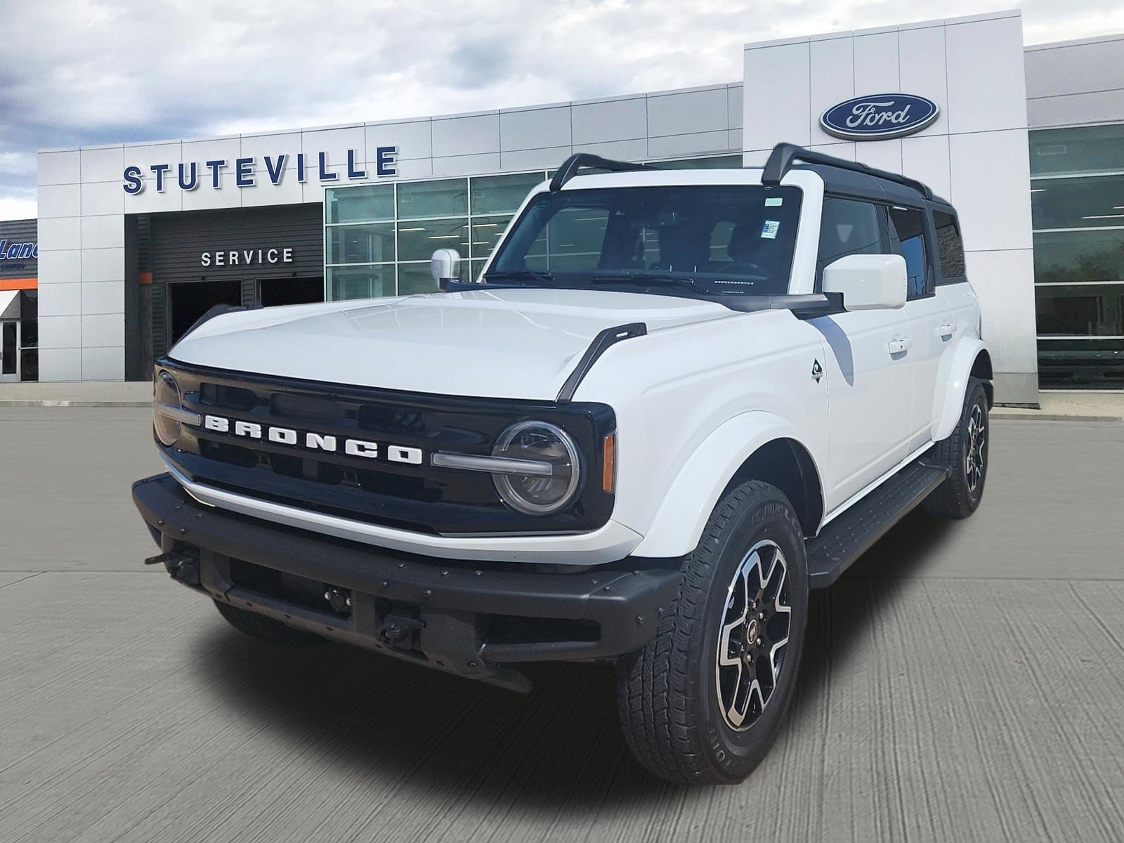 2022 Ford Bronco 4-Door Outer Banks