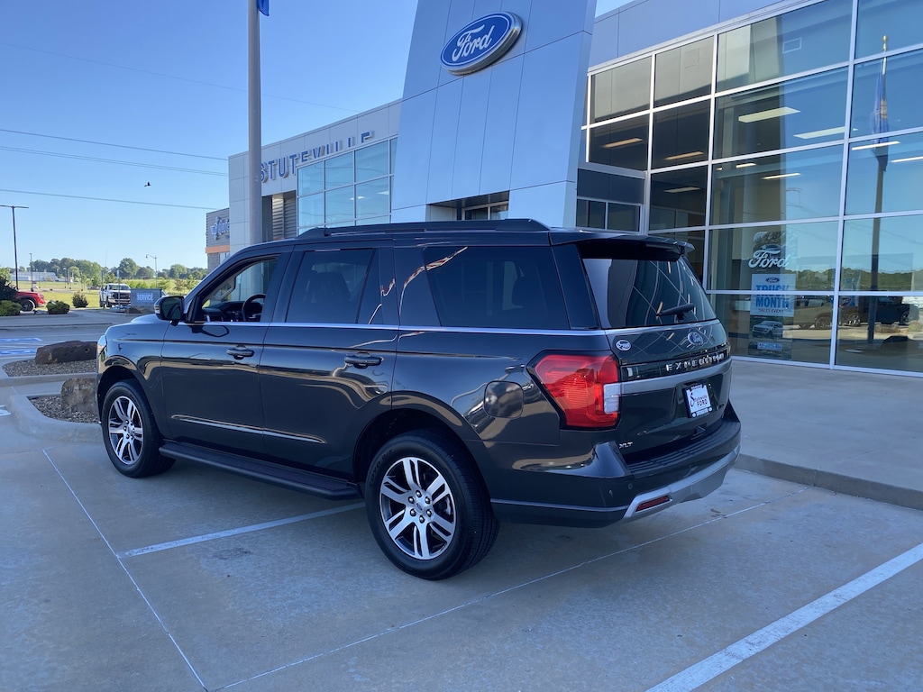 Used 2024 Ford Expedition XLT SUV