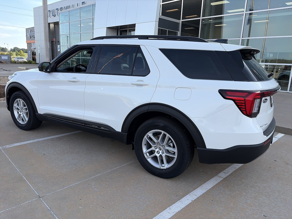 New 2026 Ford Explorer Active w/200A Pkg SUV