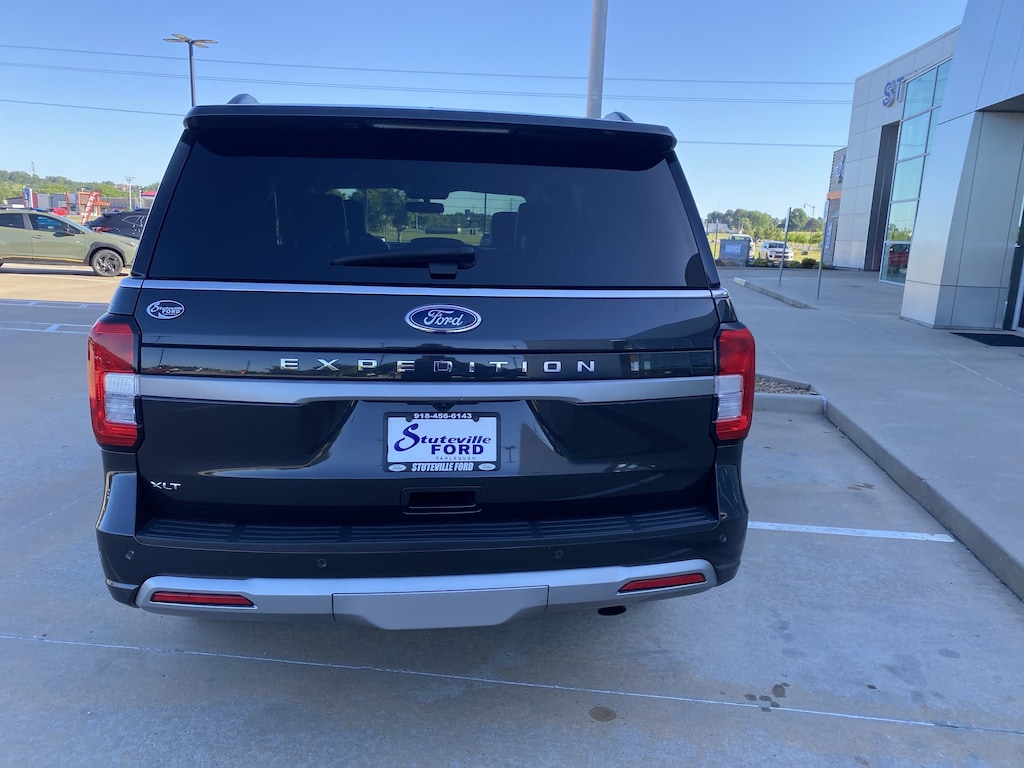 Used 2024 Ford Expedition XLT SUV