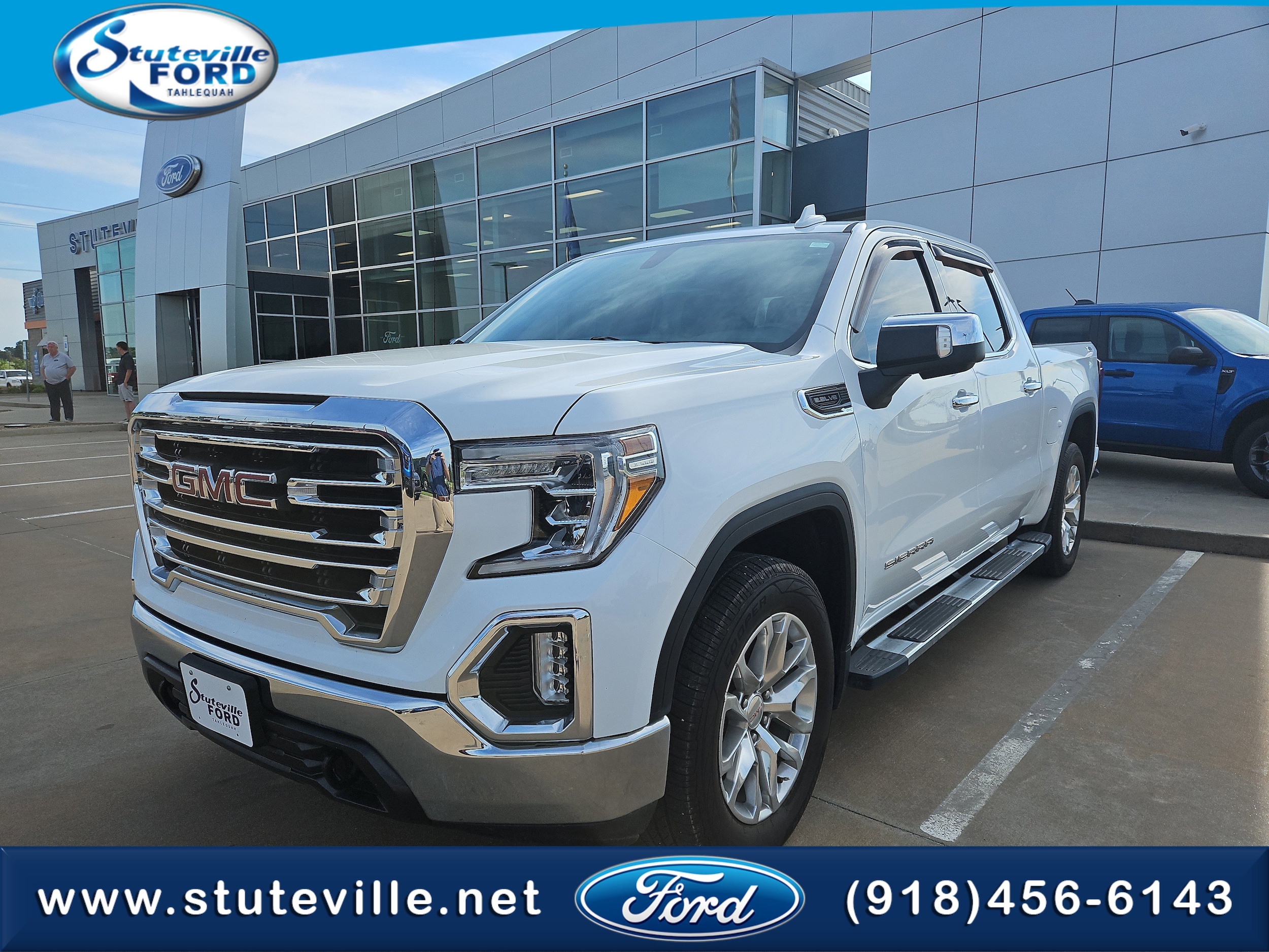 2021 GMC Sierra 4WD Crew Cab Short Box SLT's photo