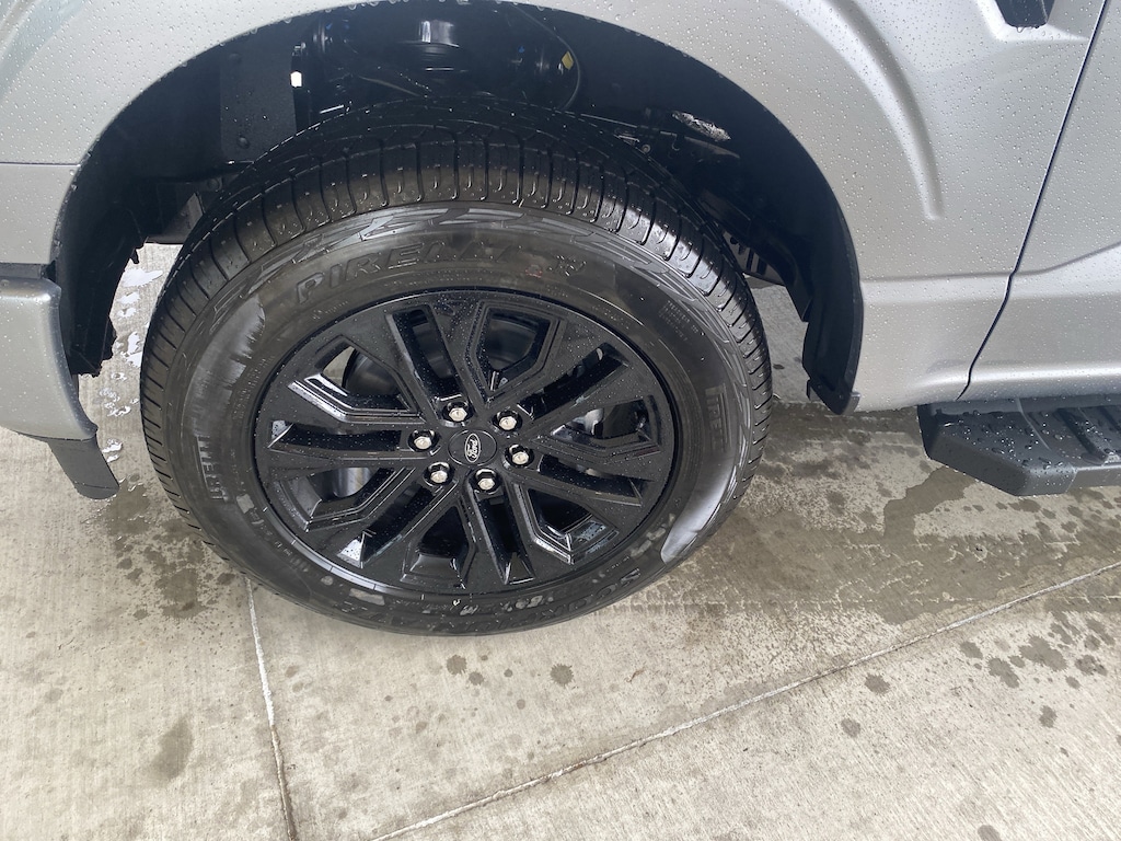 New 2025 Ford F-150 XLT Truck SuperCrew Cab