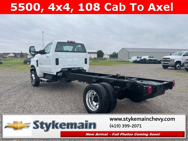 2025 Chevrolet Silverado 5500HD Work Truck photo 3