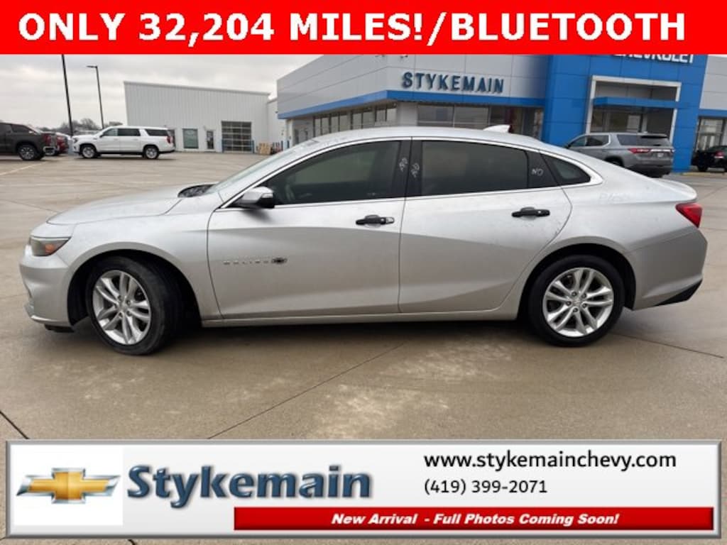 Used 2017 Chevrolet Malibu LT Sedan