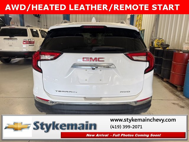 2024 Gmc Terrain SLT photo 3