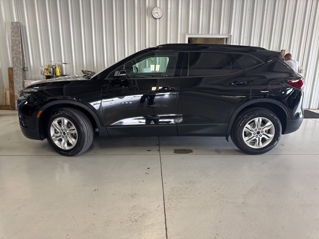 2019 Chevrolet Blazer 2LT photo 2