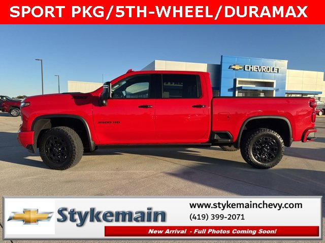 2024 Chevrolet Silverado 3500HD LTZ Sport Z71 photo 3