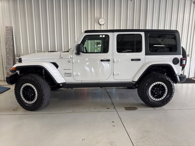 2018 Jeep Wrangler Unlimited Sahara photo 2