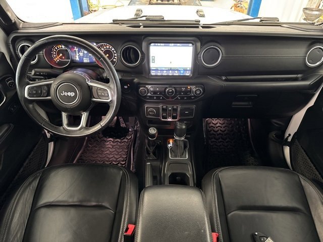2018 Jeep Wrangler Unlimited Sahara photo 4