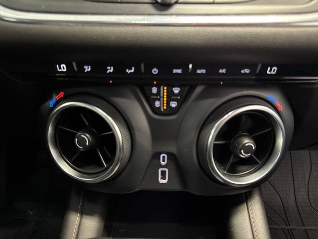 2023 Chevrolet Blazer 2LT - Photo 22