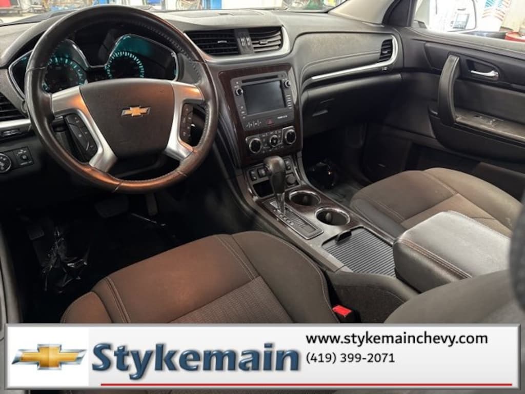 Used 2016 Chevrolet Traverse LT SUV