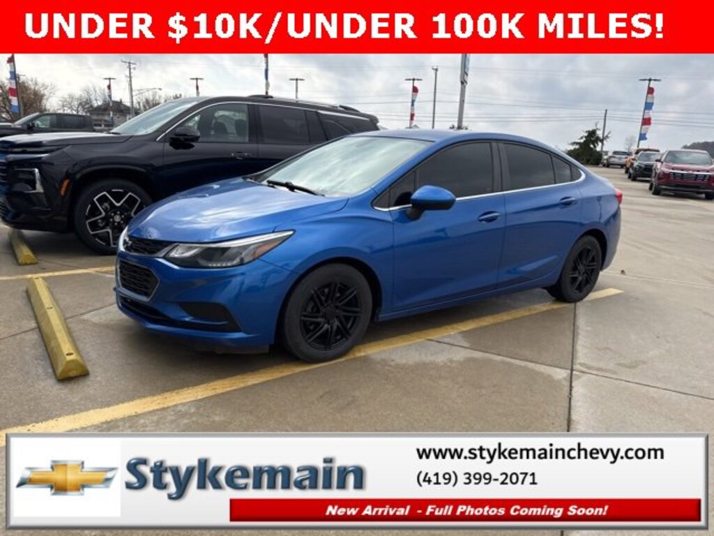 Used 2017 Chevrolet Cruze LT Sedan
