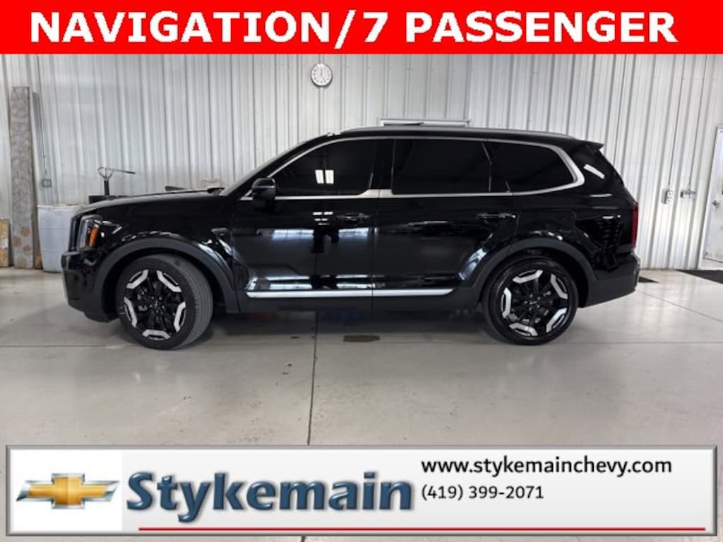 Used 2025 Kia Telluride S SUV