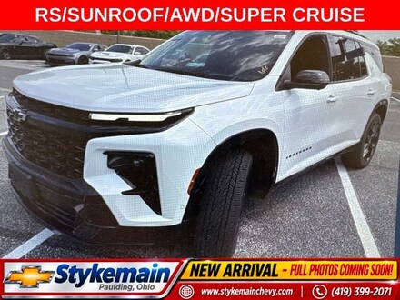 2025 Chevrolet Traverse RS SUV