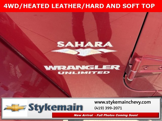 2011 Jeep Wrangler Unlimited Sahara photo 3