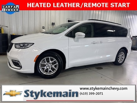 2022 Chrysler Pacifica Touring L Van Passenger Van