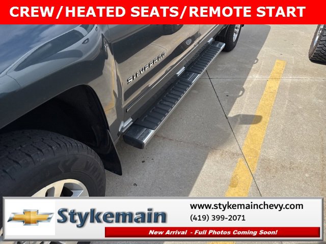 2018 Chevrolet Silverado 1500 LT photo 3