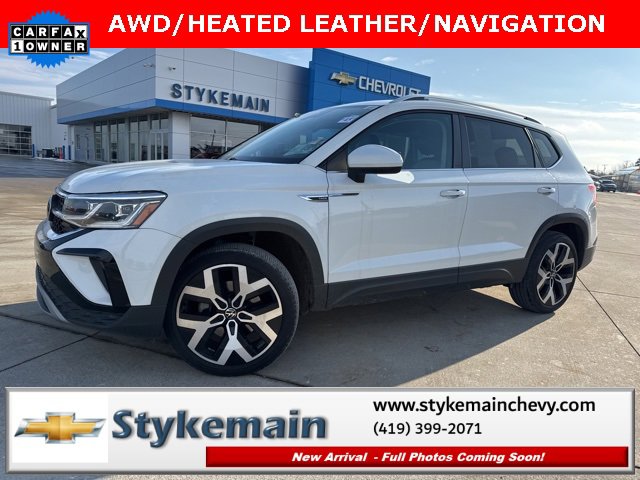 2022 Volkswagen Taos SEL's photo