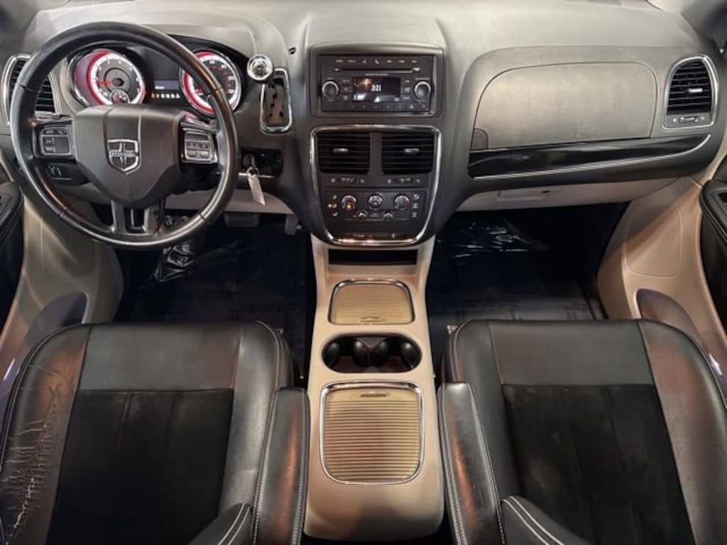 Used 2017 Dodge Grand Caravan SXT Van