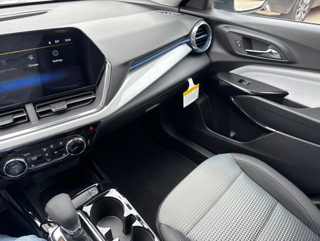 2026 Chevrolet Trax LT - Photo 35