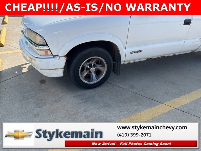Used 2000 Chevrolet S-10 LS with VIN 1GCCS19W1Y8302995 for sale in Paulding, OH