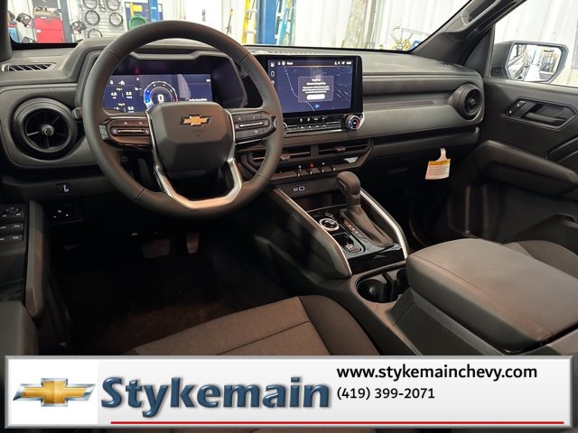 2026 Chevrolet Colorado Work Truck photo 3