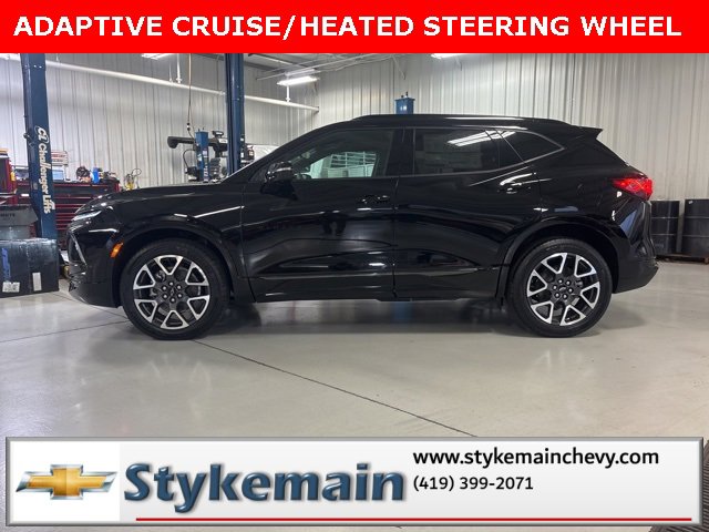 2026 Chevrolet Blazer RS photo 2