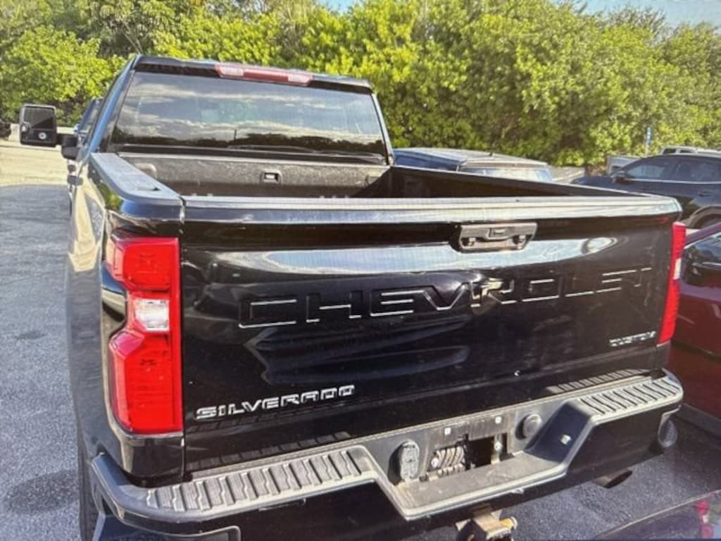Used 2022 Chevrolet Silverado 2500 HD Custom Truck Crew Cab