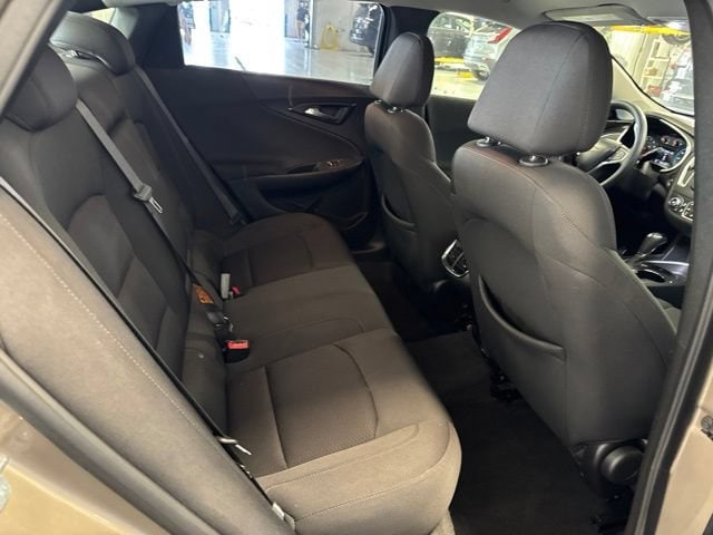 2020 Chevrolet Malibu 1LT - Photo 11