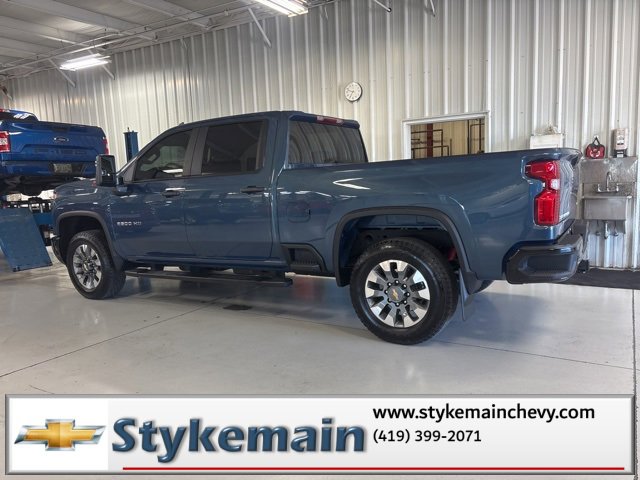 2025 Chevrolet Silverado 2500HD Custom photo 4