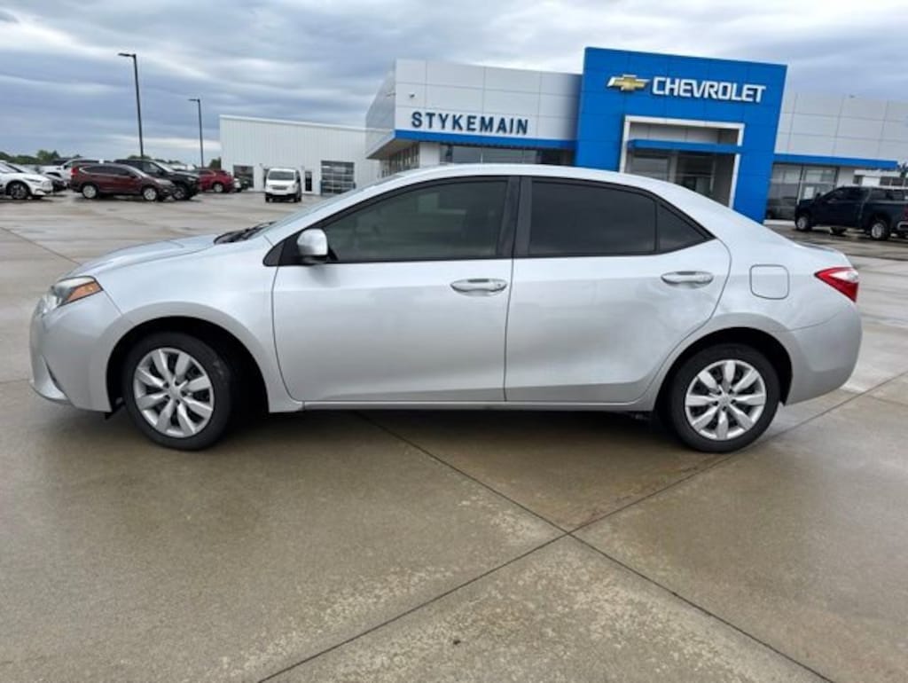 Used 2016 Toyota Corolla L Sedan