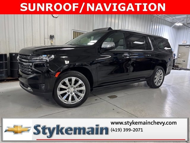 2021 Chevrolet Suburban Premier's photo