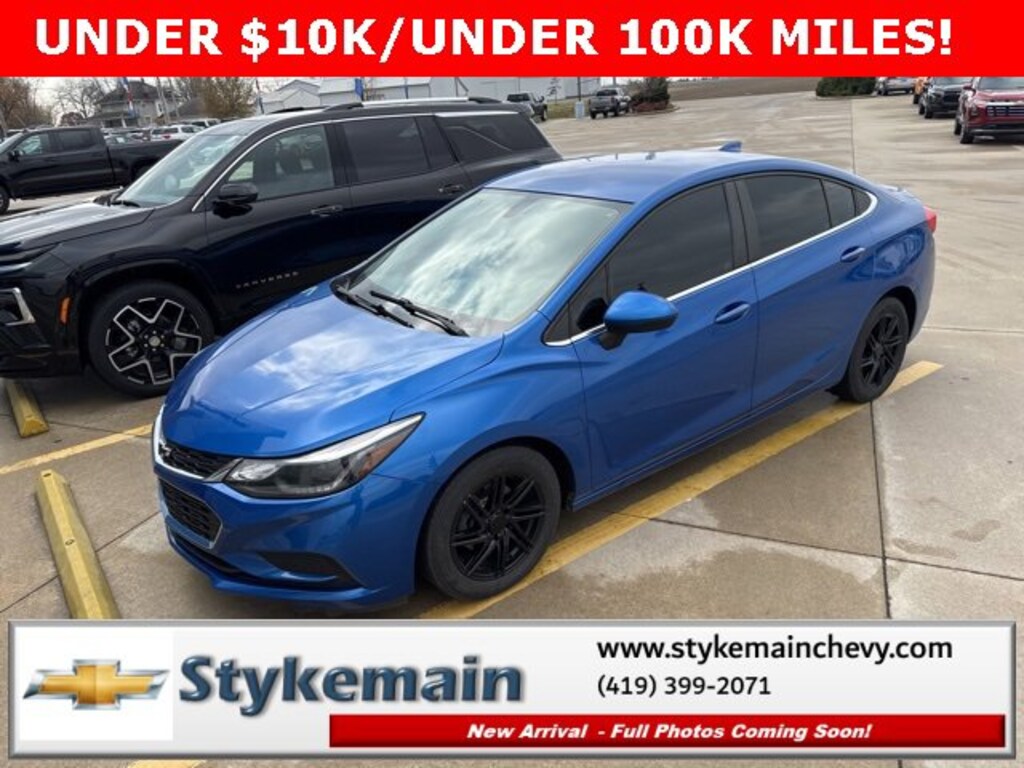 Used 2017 Chevrolet Cruze LT Sedan