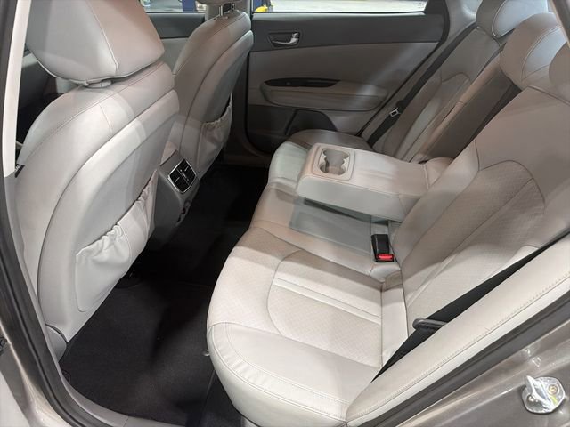 2016 Kia Optima EX - Photo 30