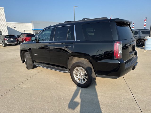 2017 Gmc Yukon SLT photo 3