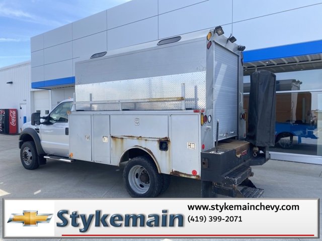 2008 Ford F-550 XL photo 2