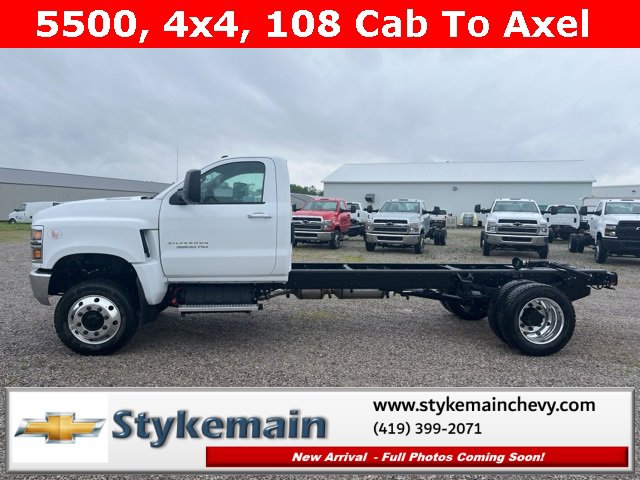 2025 Chevrolet Silverado 5500HD Work Truck photo 2