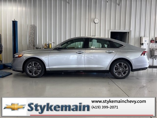 2024 Honda Accord Hybrid EX-L photo 3