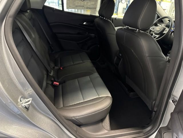 2026 Chevrolet Trax LT - Photo 13