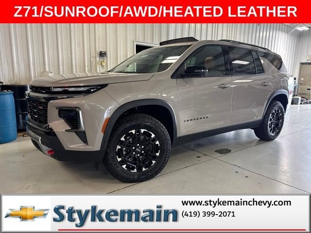 Sandstone Gray 2027 Chevrolet Traverse SUV / Crossover Four-Wheel Drive Automatic