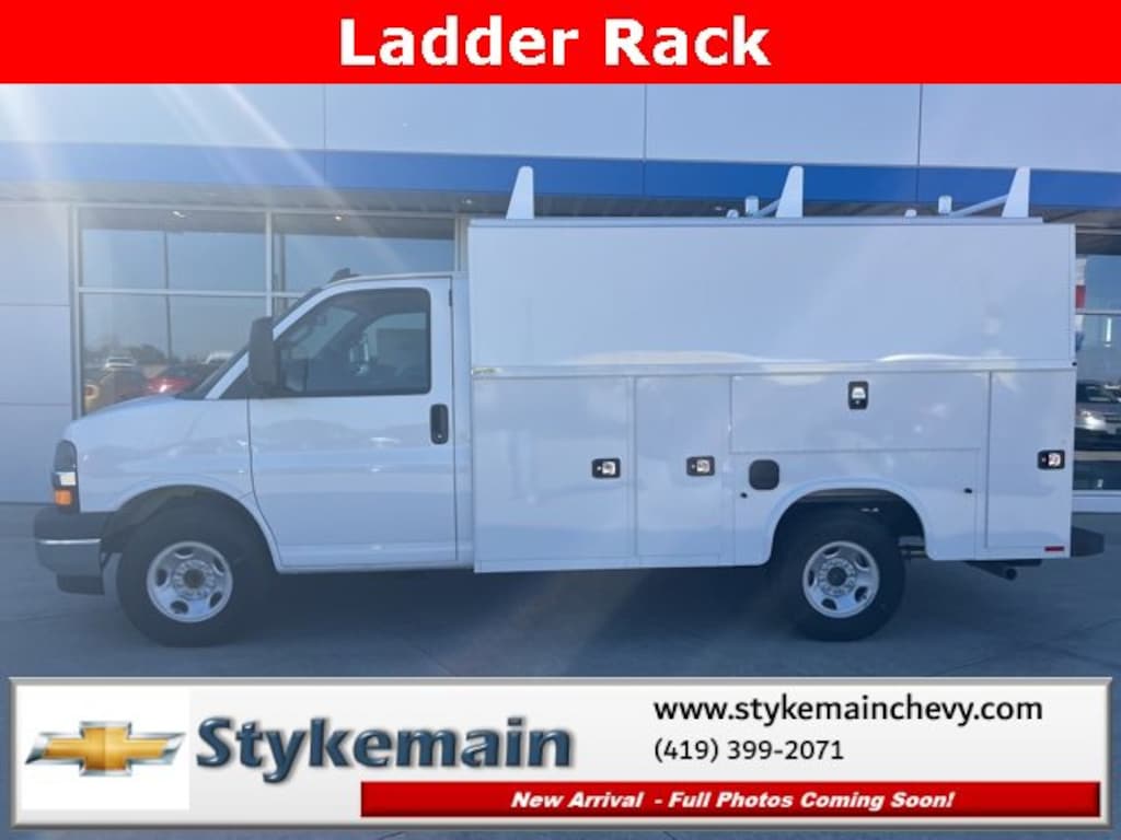 New 2025 Chevrolet Express Cutaway 3500 1WT Cutaway Van