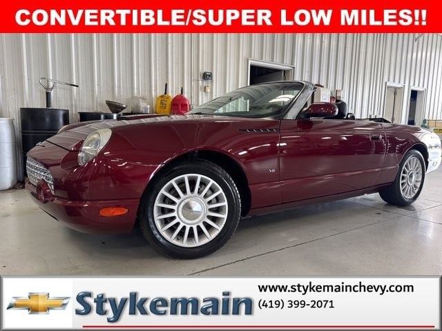 2004 Ford Thunderbird