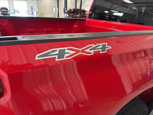 2026 Chevrolet Silverado 1500 LT - Photo 15