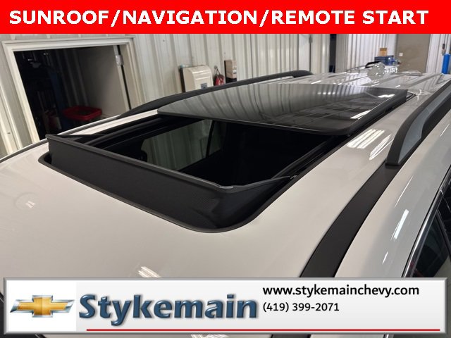 2026 Chevrolet Traverse photo 2