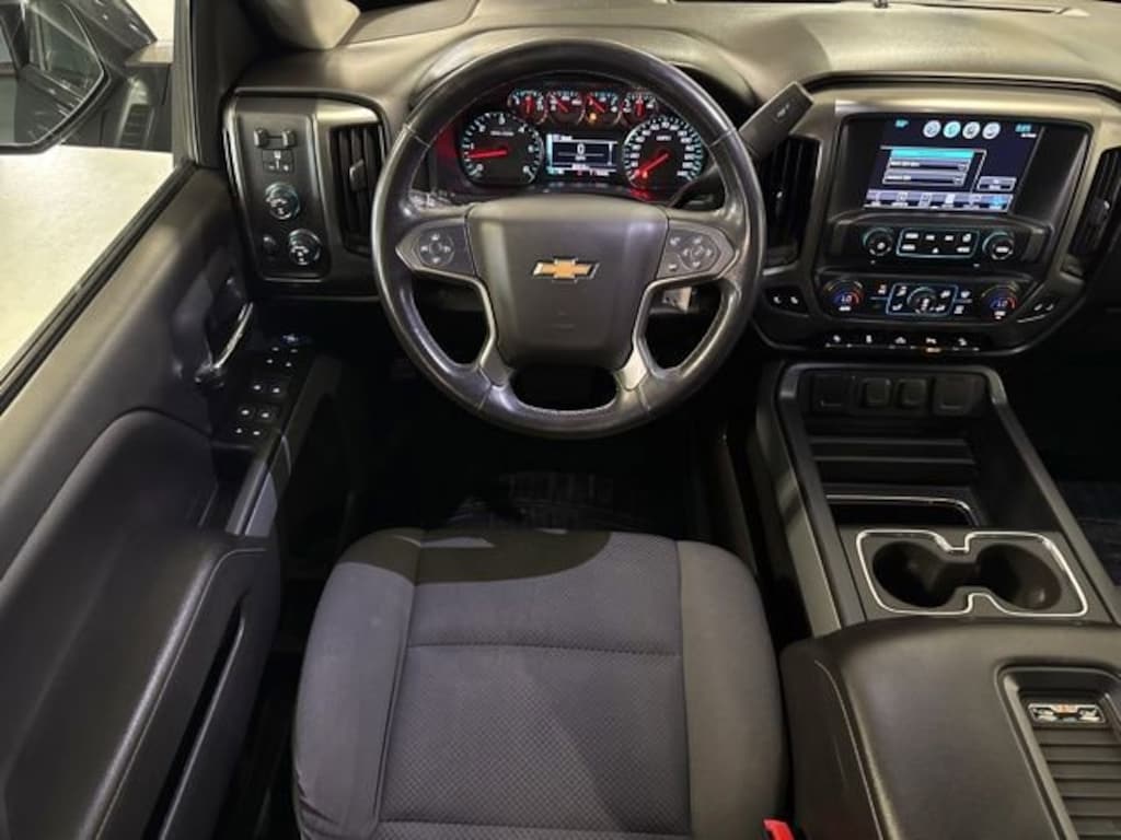Used 2018 Chevrolet Silverado 1500 LT Truck Crew Cab