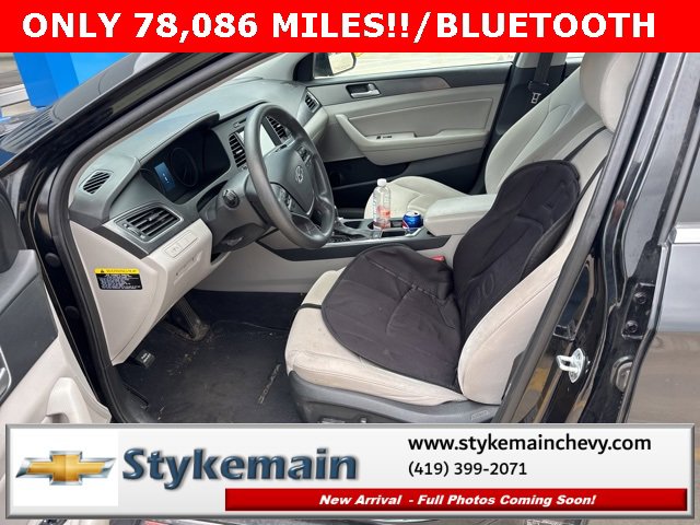 2016 Hyundai Sonata Sport photo 2