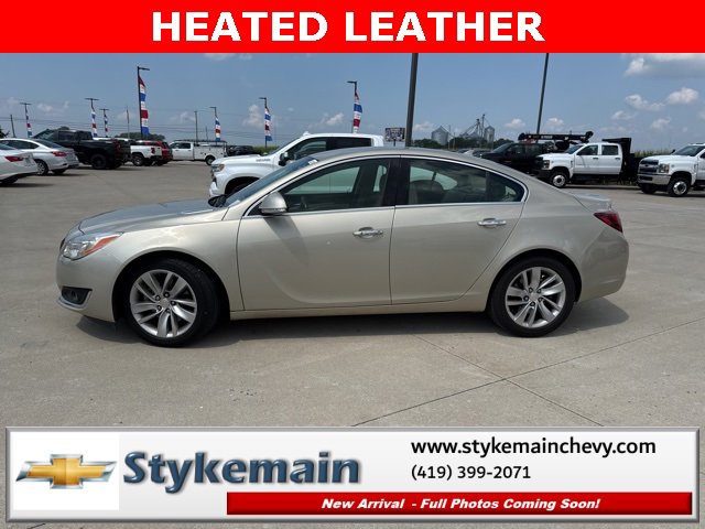 2014 Buick Regal Premium I photo 2