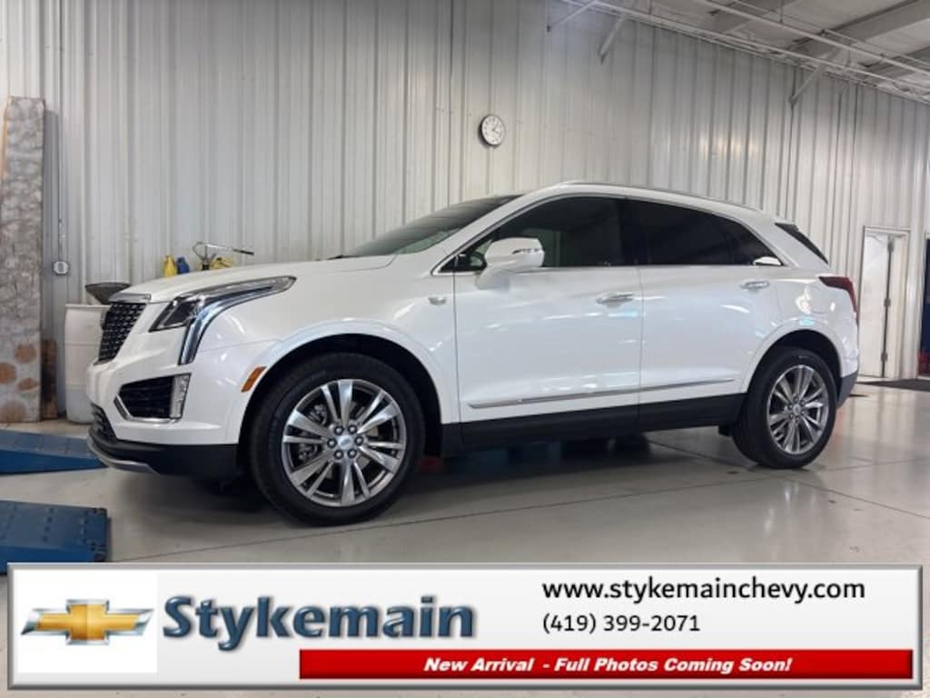 Used 2024 CADILLAC XT5 Premium Luxury SUV