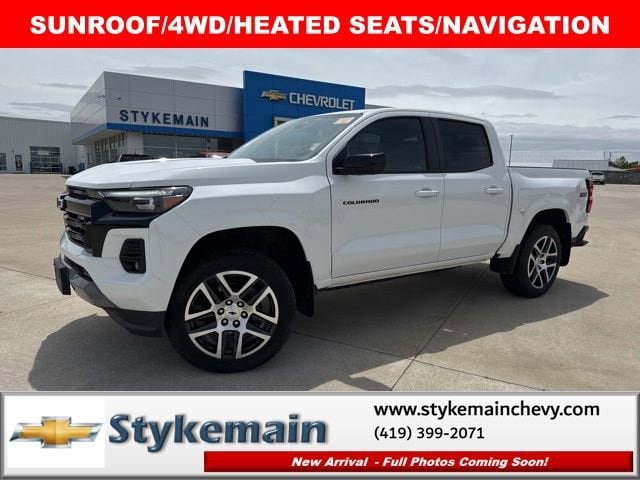 2024 Chevrolet Colorado Z71 Crew Cab Short Box 4x4's photo