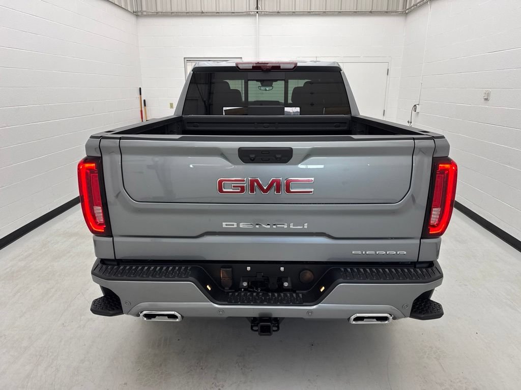 2026 GMC Sierra 1500 Denali - Photo 5